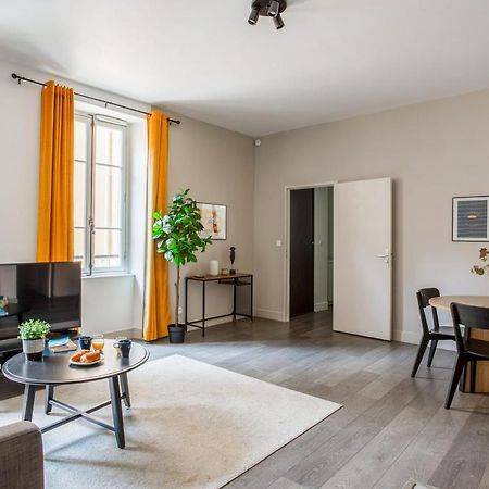 Large Modern And Calm Flat At The Doors Of Panier In Marseille - Welkeys Apartment Exterior photo